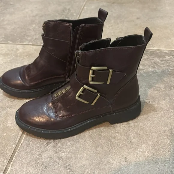 Excellent condition boots - Picture 3 of 5